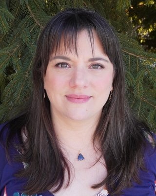 Danille Lazzaretto-Green profile image